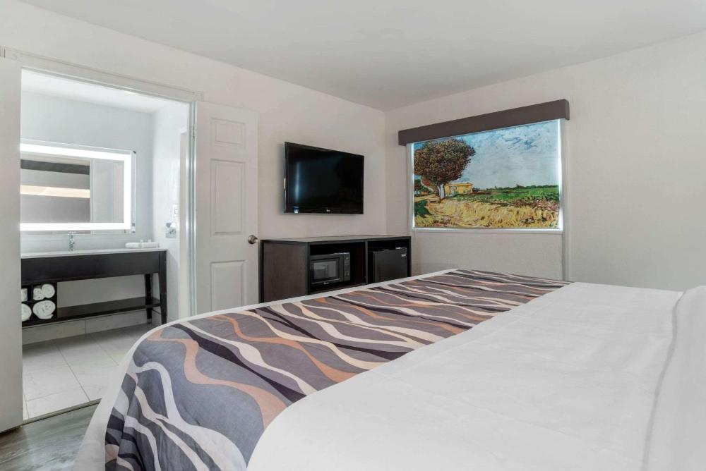 Baymont by Wyndham Montgomery AL